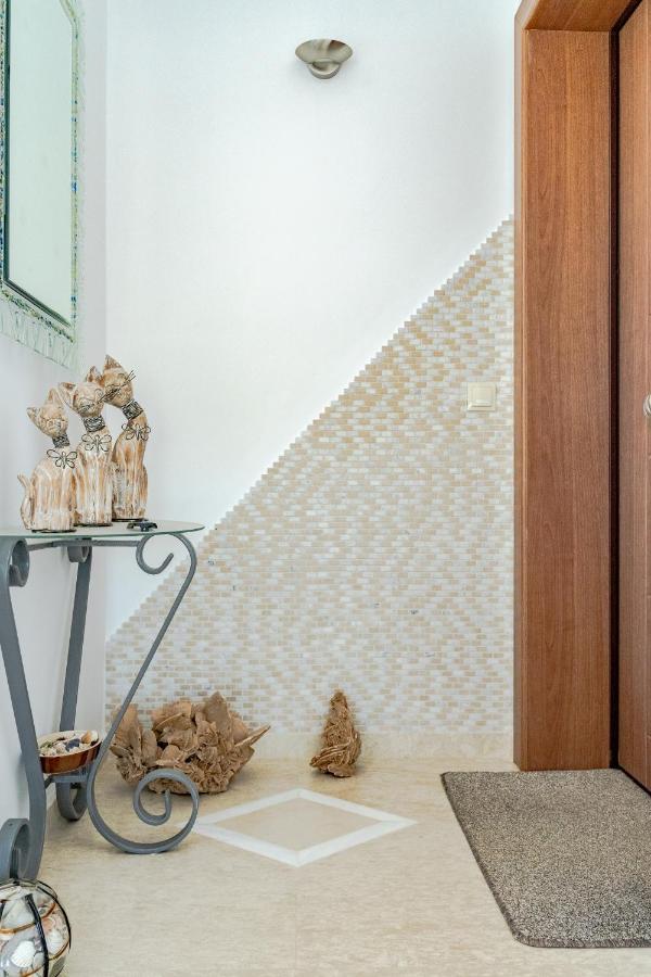 Yoga Euphoria Seaside Apartment أرتيميدا المظهر الخارجي الصورة